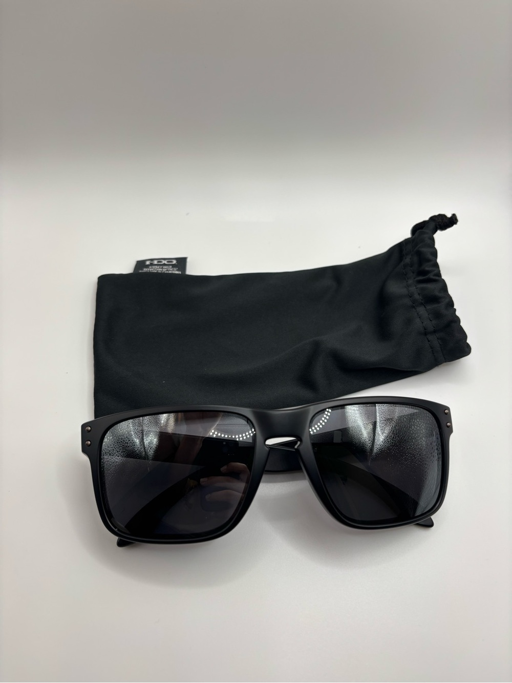 New Oakley Holbrook Polarized Black Lens Sunglasses Matte Black  Frame OO9102